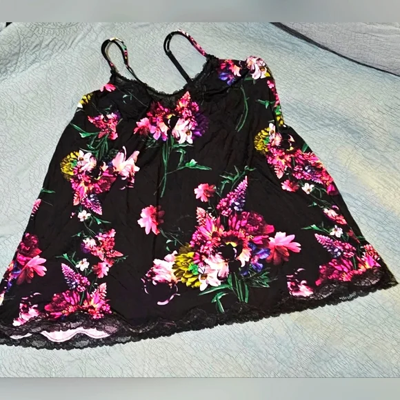 Cacique | Intimates & Sleepwear | Lane Bryant Cacique Sexy Tropical Island  Sz 2628 Satin Stretchygown Blackpink | Poshmark